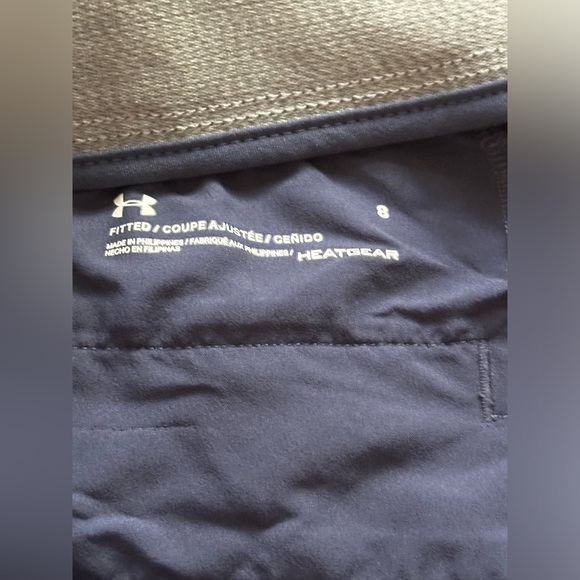 Women’s size 8 under armour fitted heat gear short - Picture 6 of 8